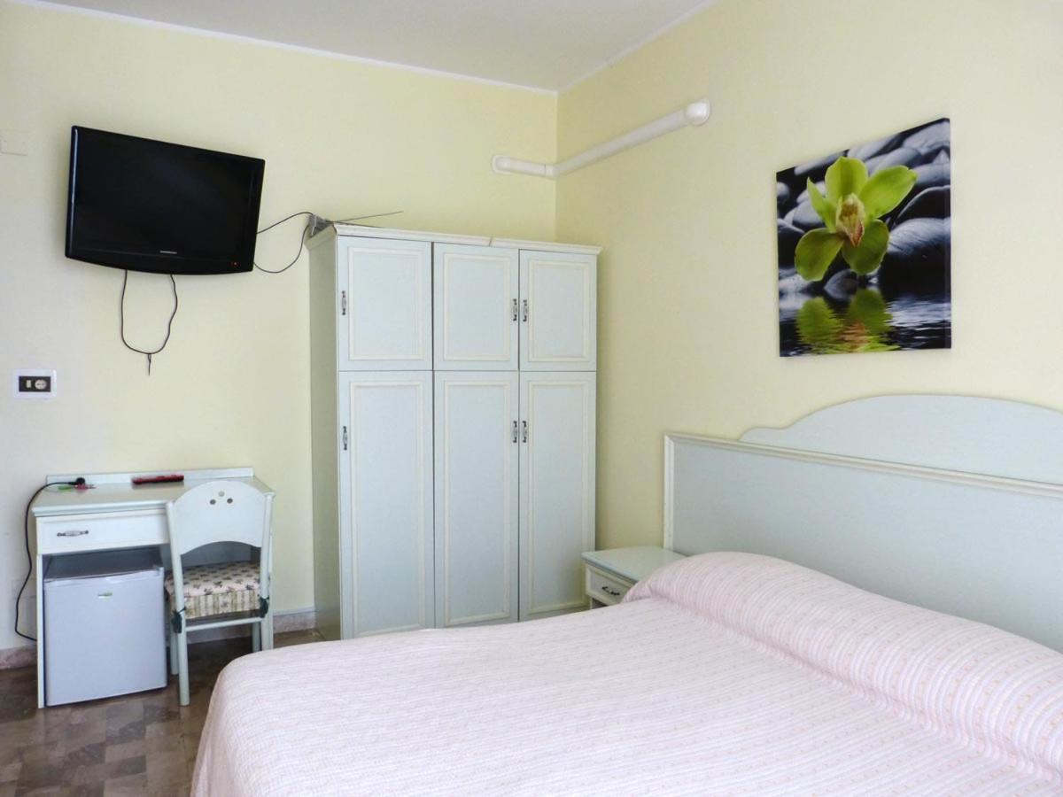 Le Mimose Bed and Breakfast Pescara Eksteriør billede