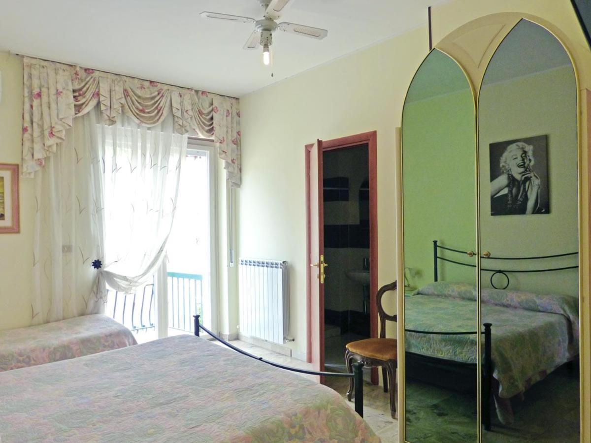 Le Mimose Bed and Breakfast Pescara Eksteriør billede